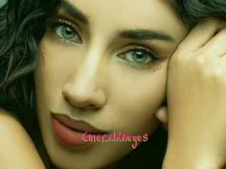 Emeraldaeyes