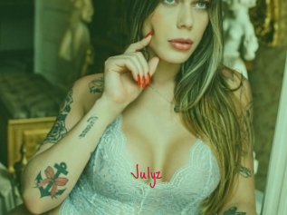 Julyz